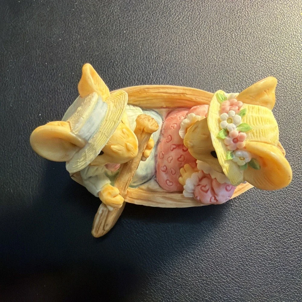 Vintage 1993 Ganz LITTLE CHEESERS Mouse Figurine 
